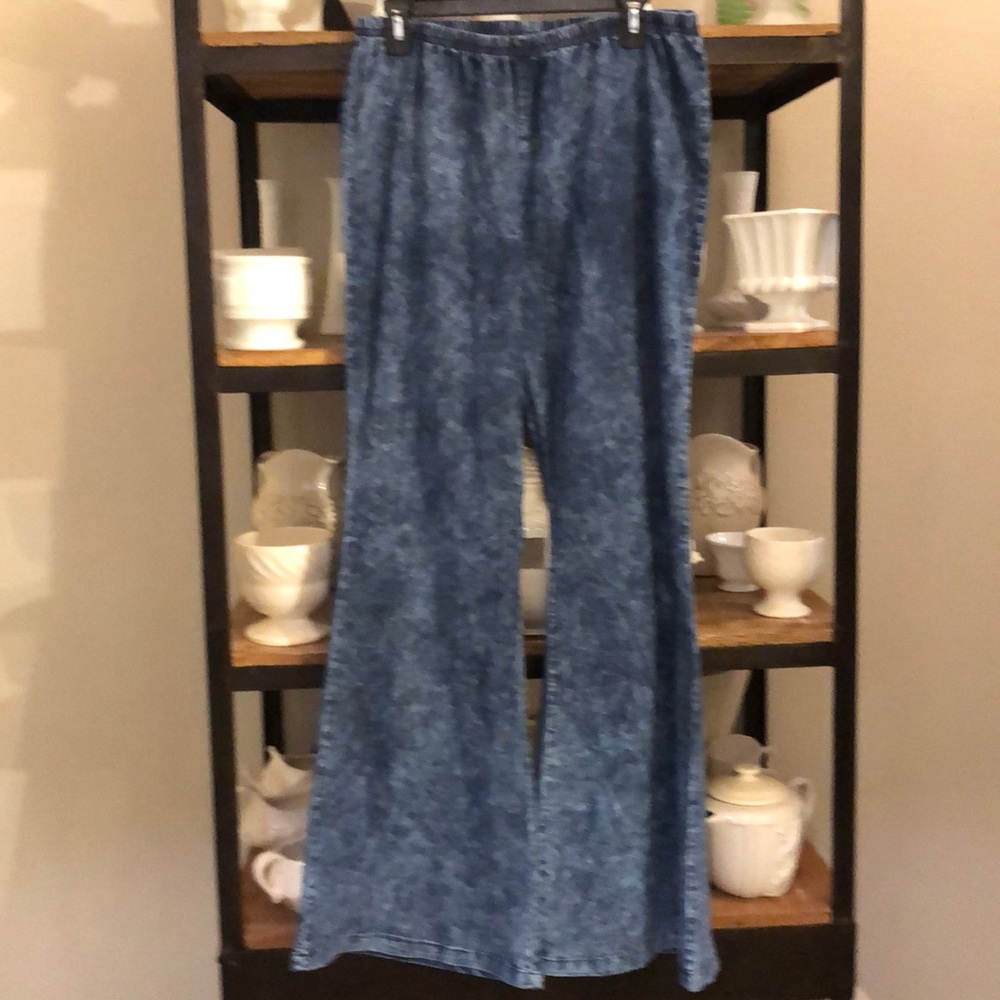 🔥🔥HOT PLUS SIZE BELL BOTTOMS🔥🔥